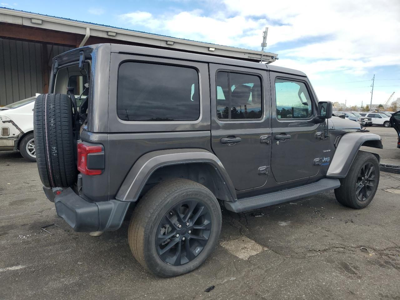 2021 Jeep Wrangler Unlimited Sahara 4Xe - Image 3