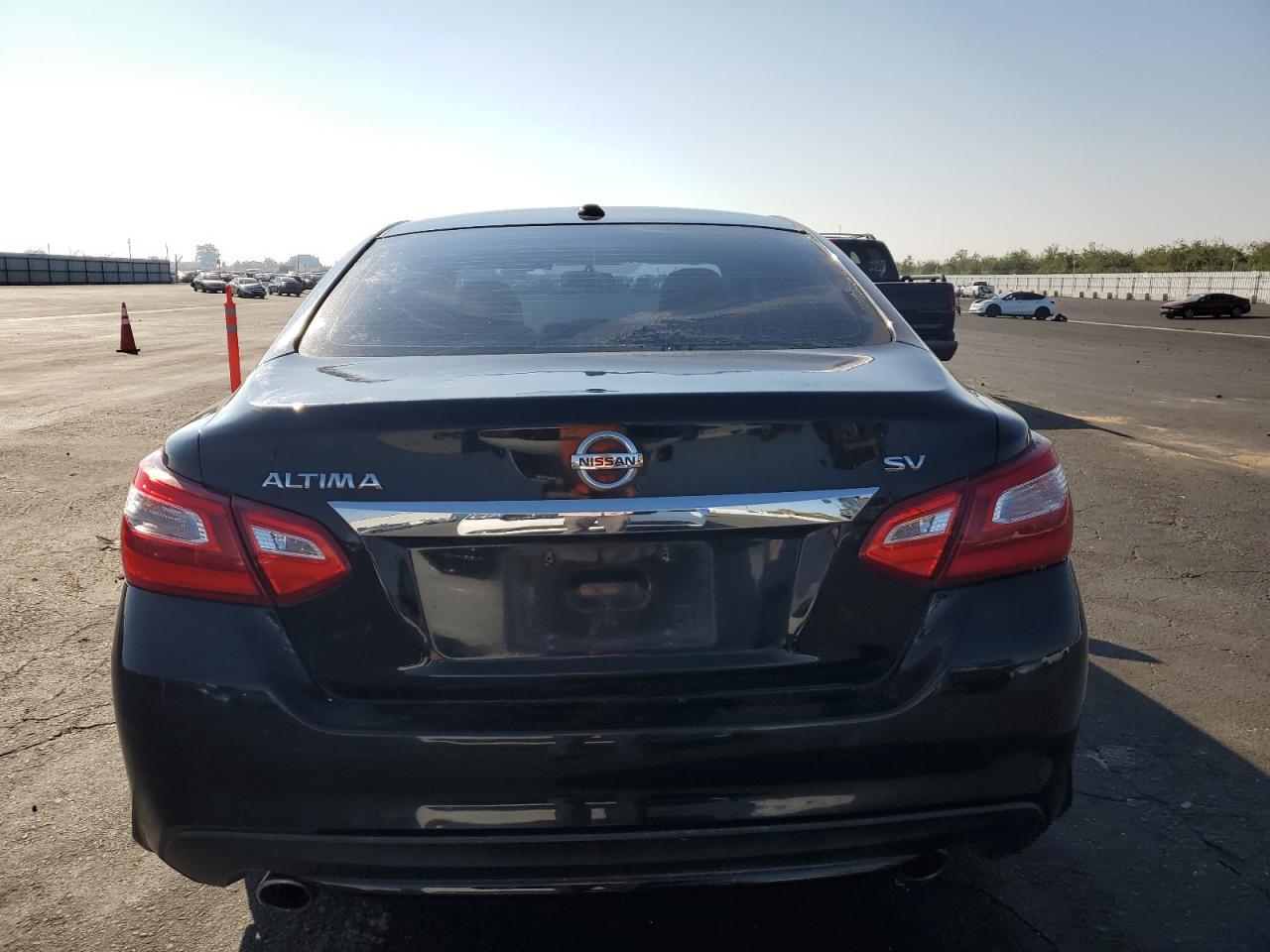 2017 Nissan Altima 2.5 - Фото 6