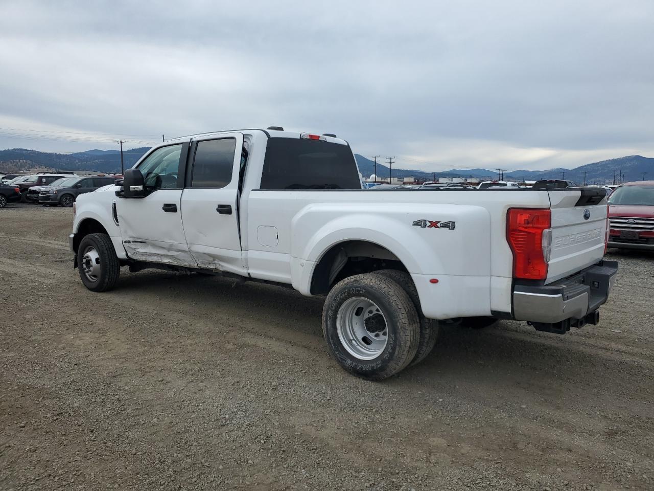 2020 Ford F350 Super Duty - Image 2