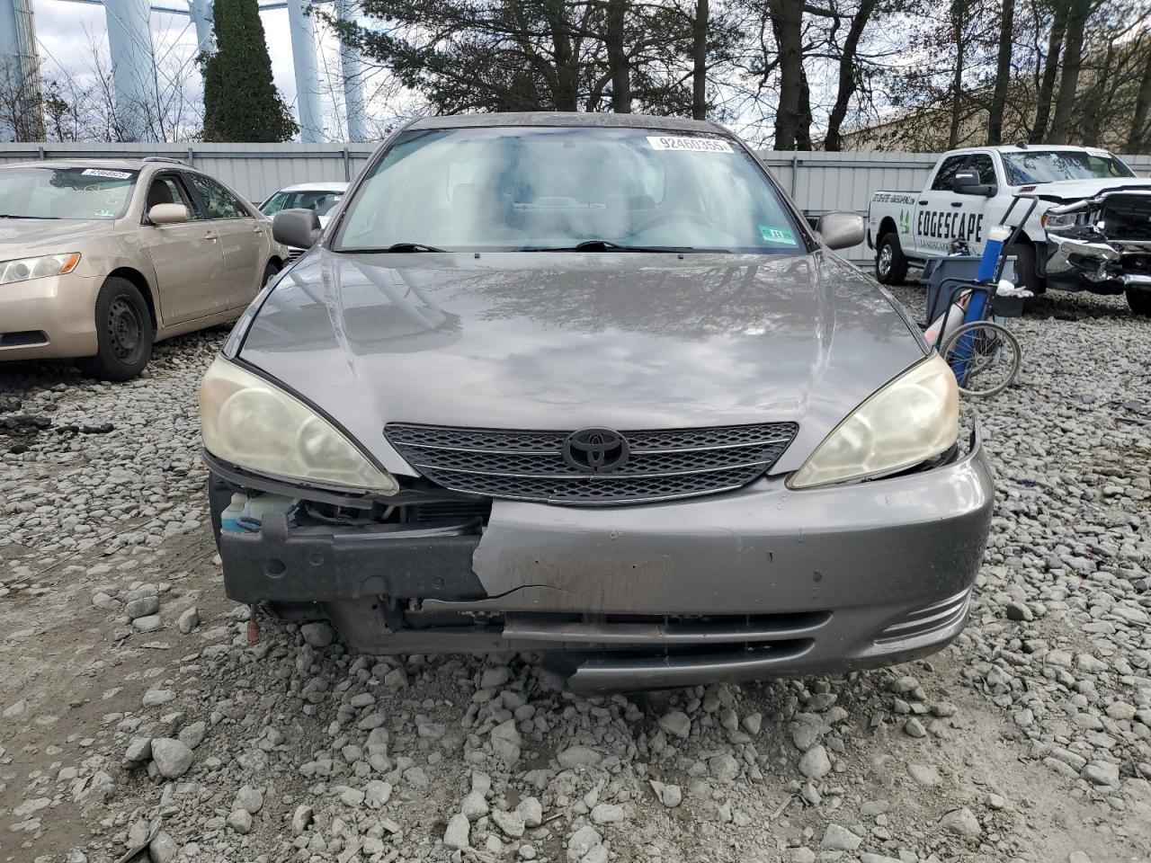 2002 Toyota Camry Le - Фото 5
