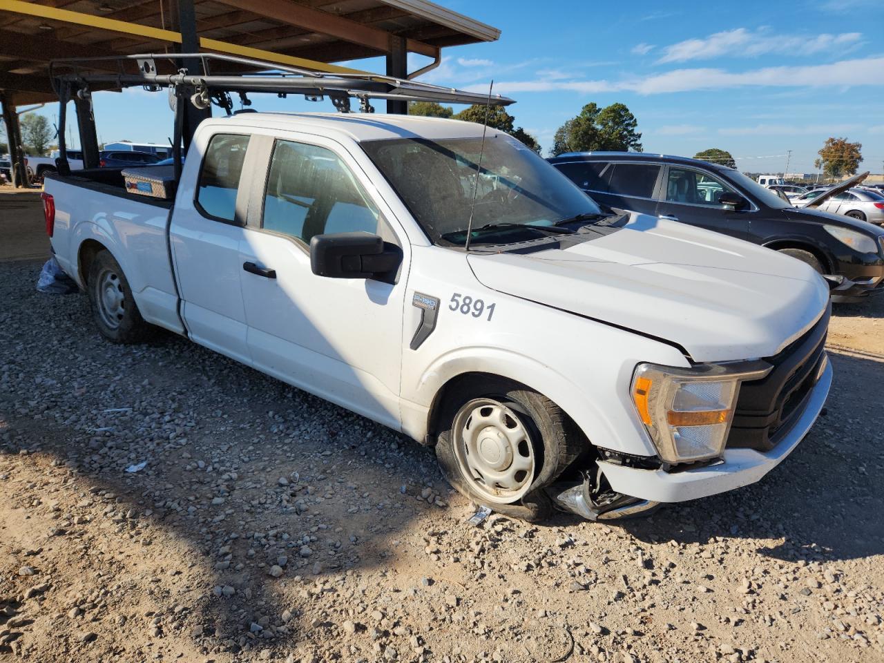 2021 Ford F150 Super Cab - Image 4