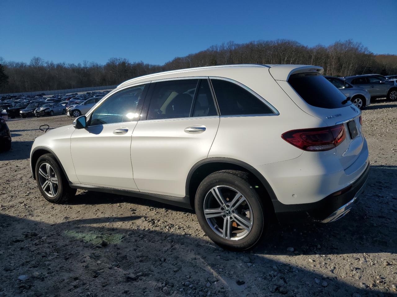 2022 Mercedes-Benz Glc 300 4Matic - Фото 2