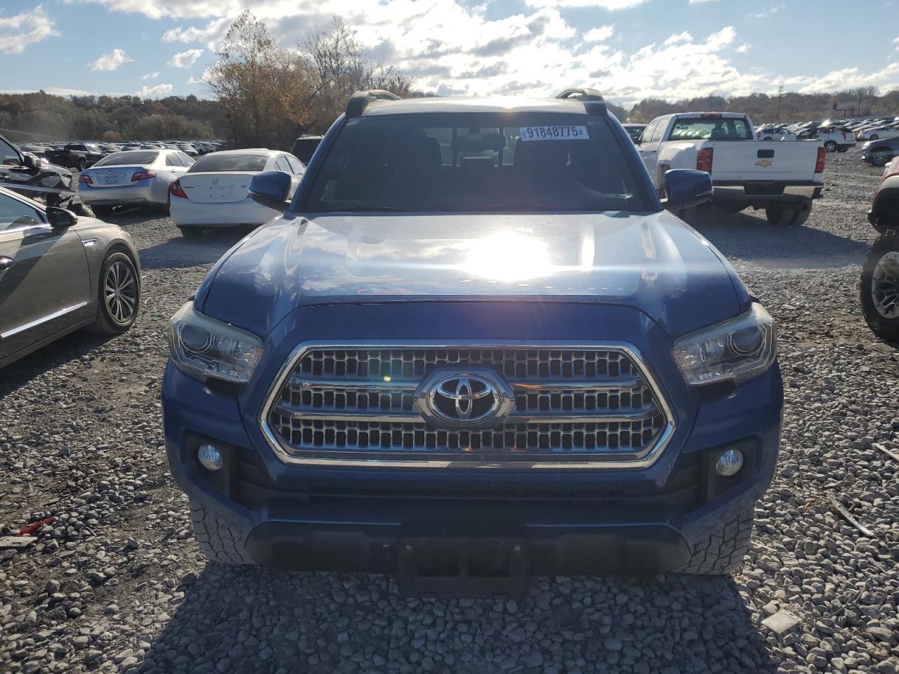 2016 Toyota Tacoma Double Cab - Фото 5