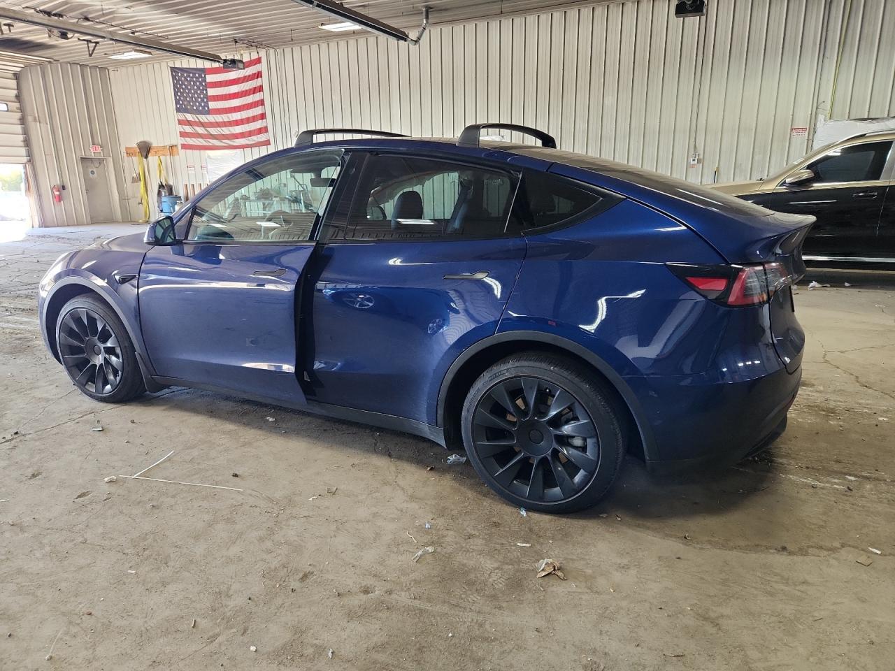 2021 Tesla Model Y - Фото 2