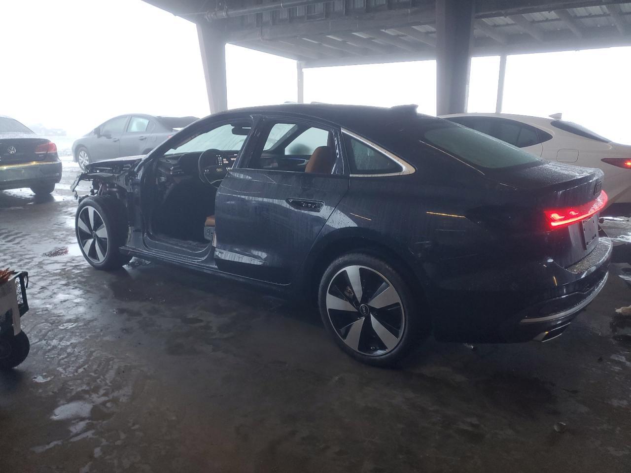 2025 Audi A5 Prestige - Фото 2