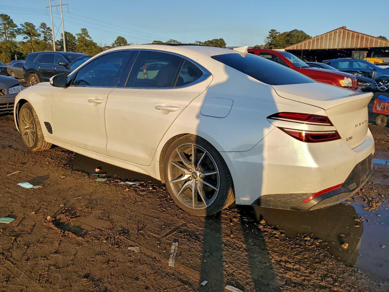 2022 Genesis G70 Base - Фото 2
