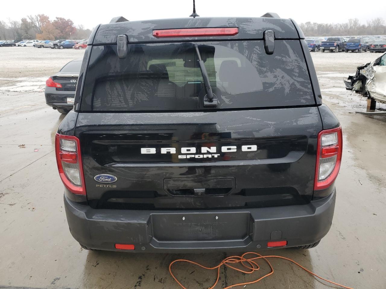 2024 Ford Bronco Sport Outer Banks - Фото 6