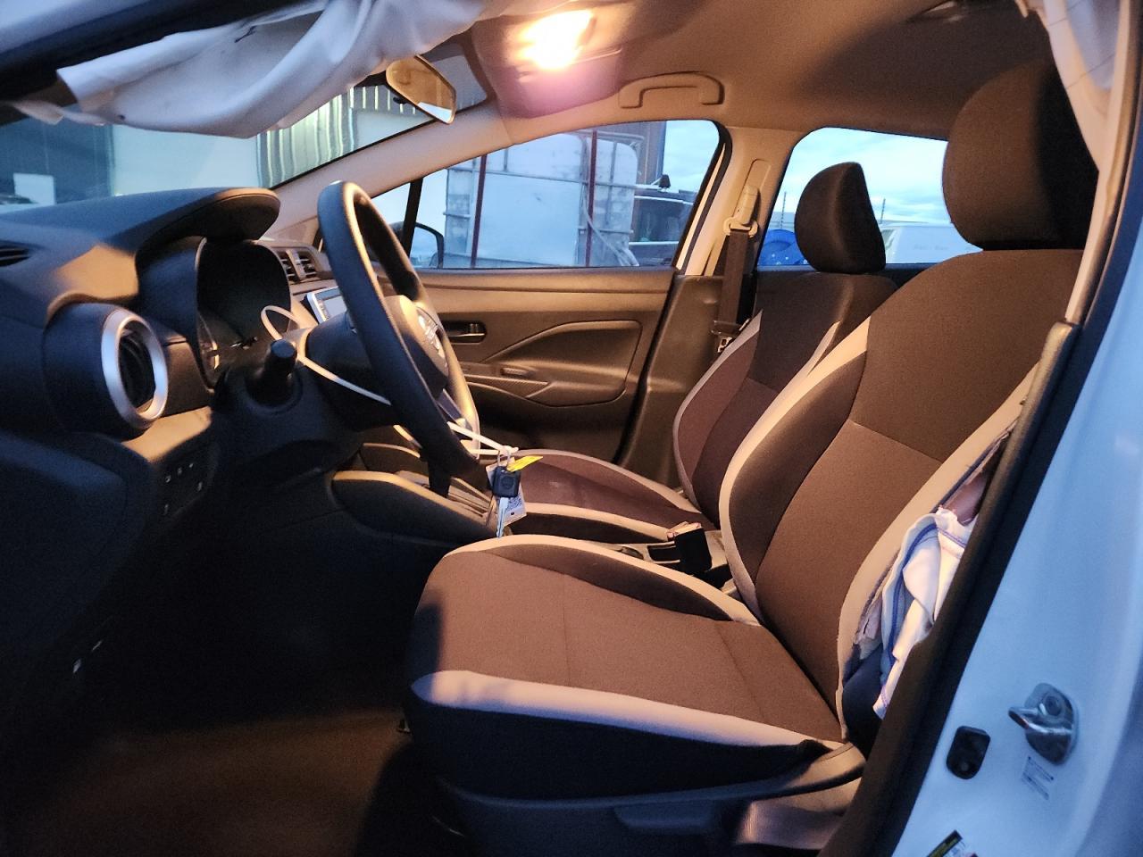 2025 Nissan Versa S - Image 7