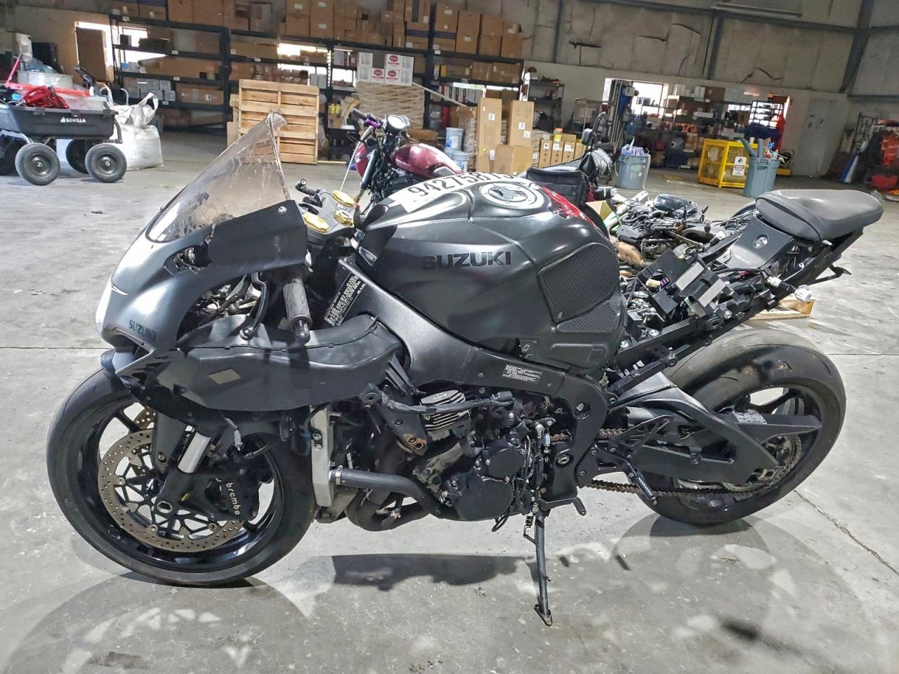 2021 Suzuki Gsx-R1000 - Фото 3