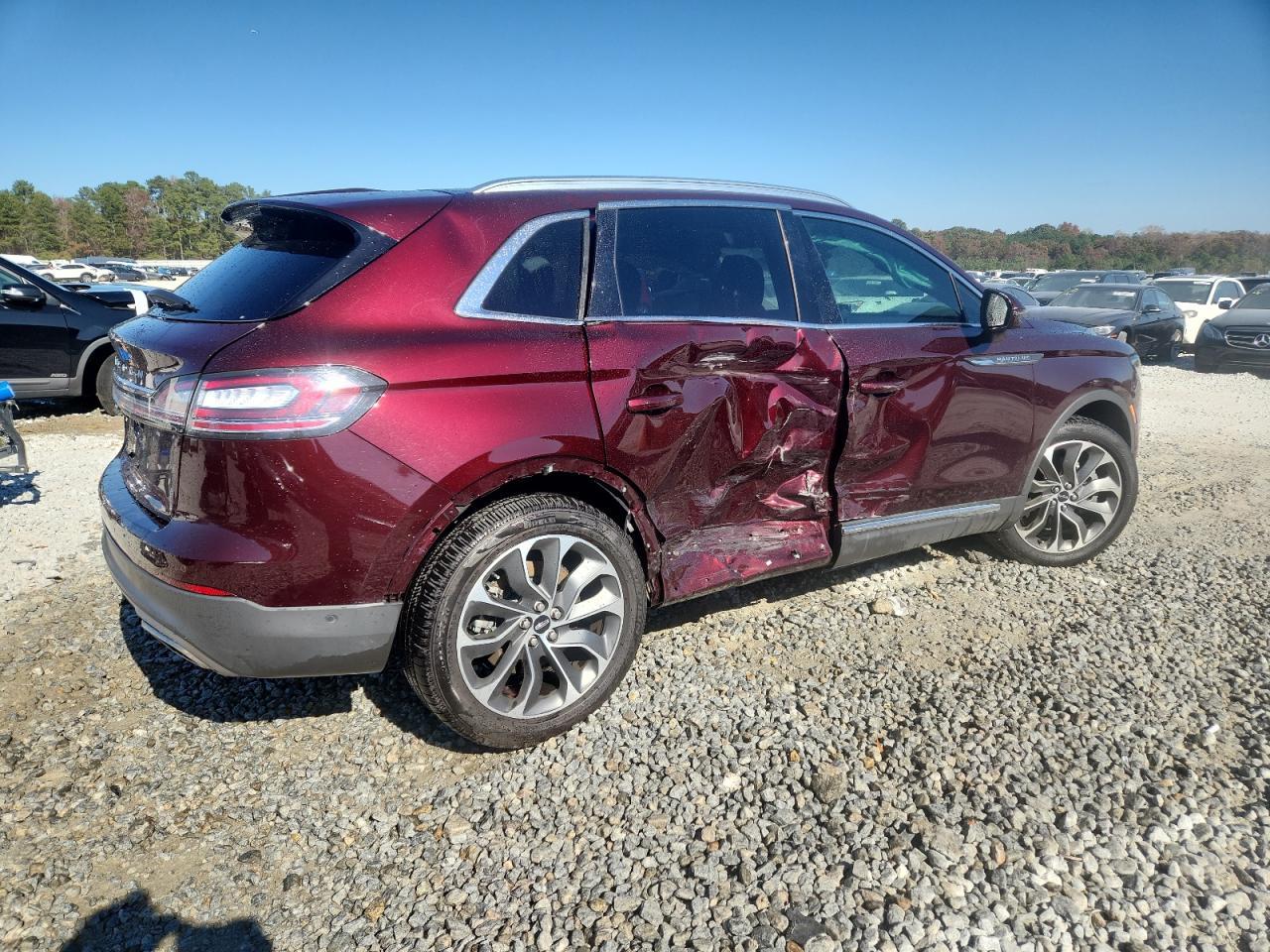 2023 Lincoln Nautilus Reserve - Фото 3