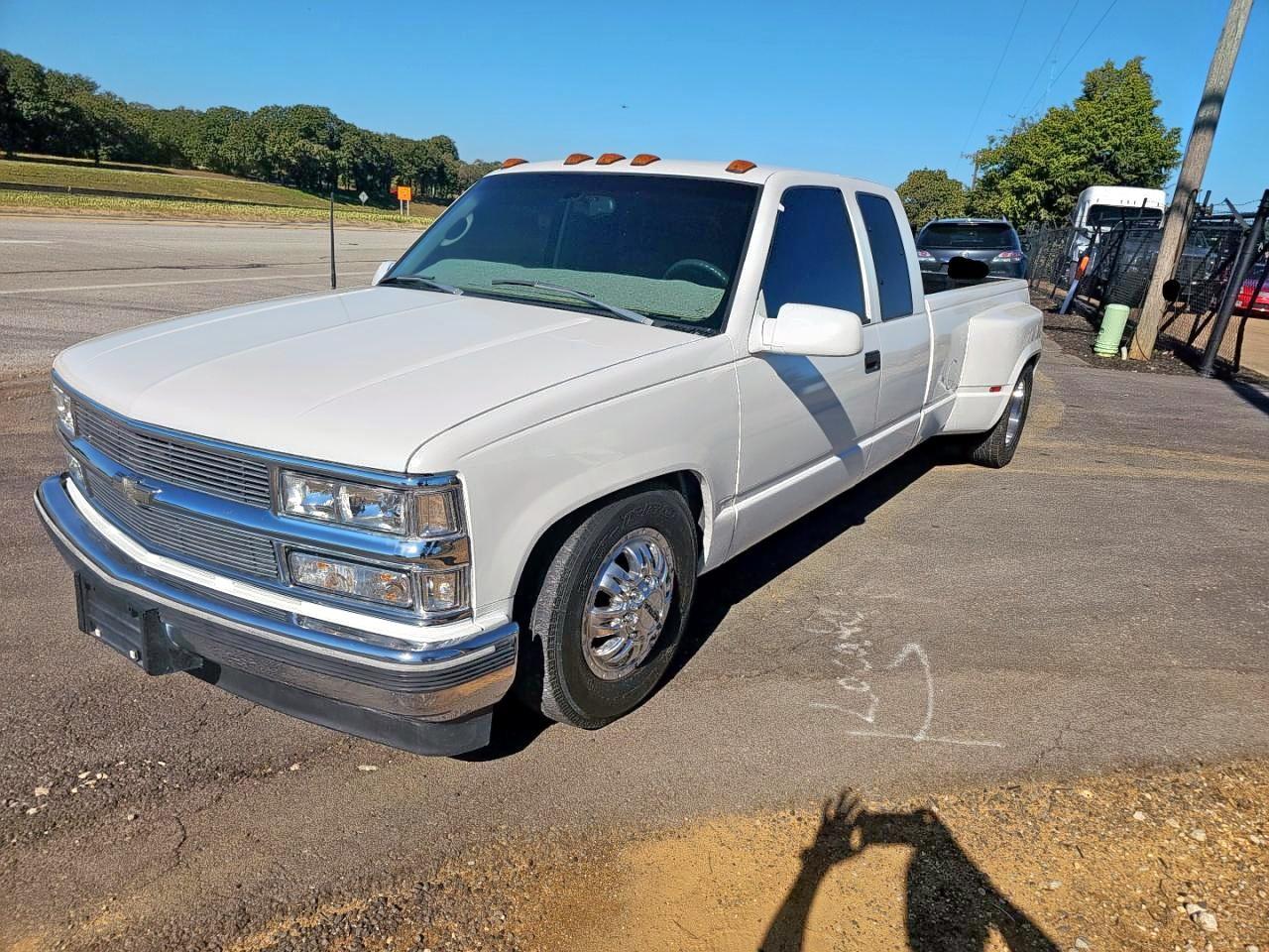 1998 Chevrolet Gmt-400 C3500 - Фото 2