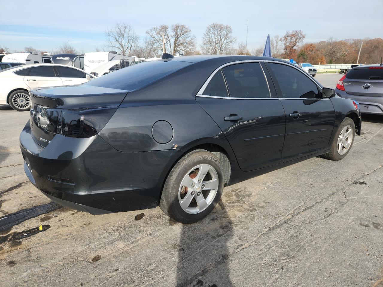 2014 Chevrolet Malibu Ls - Image 3