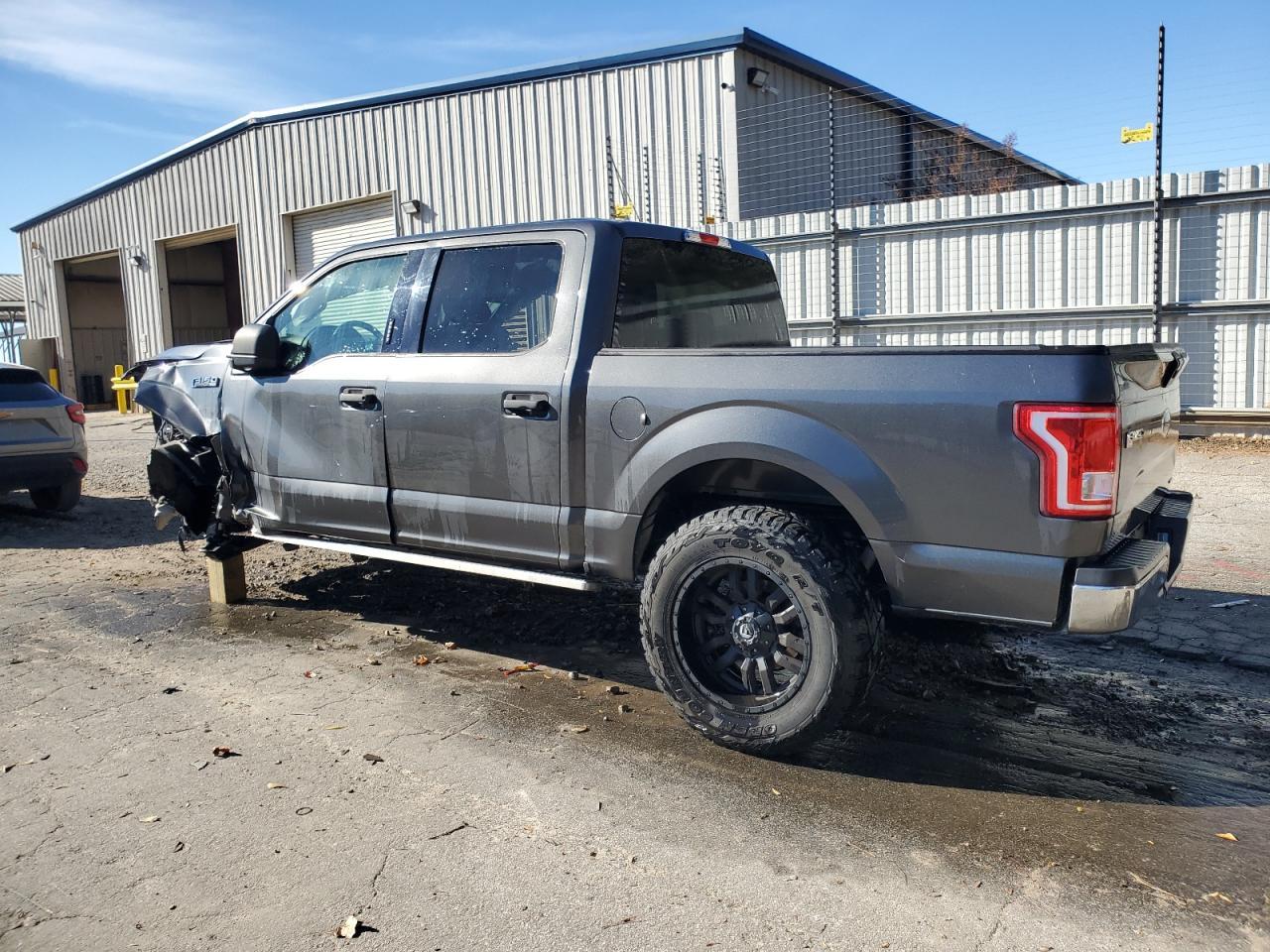 2016 Ford F150 Supercrew - Image 2