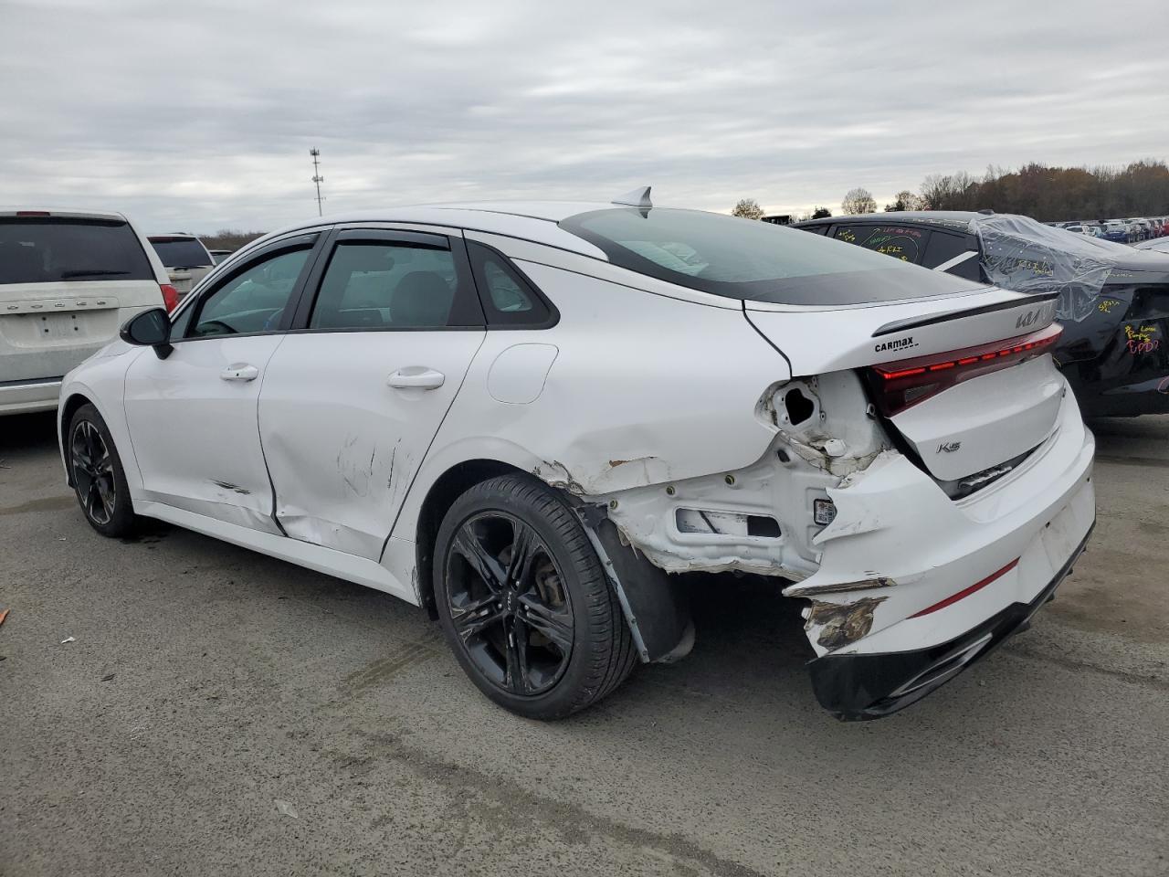2022 Kia K5 Gt Line - Фото 2