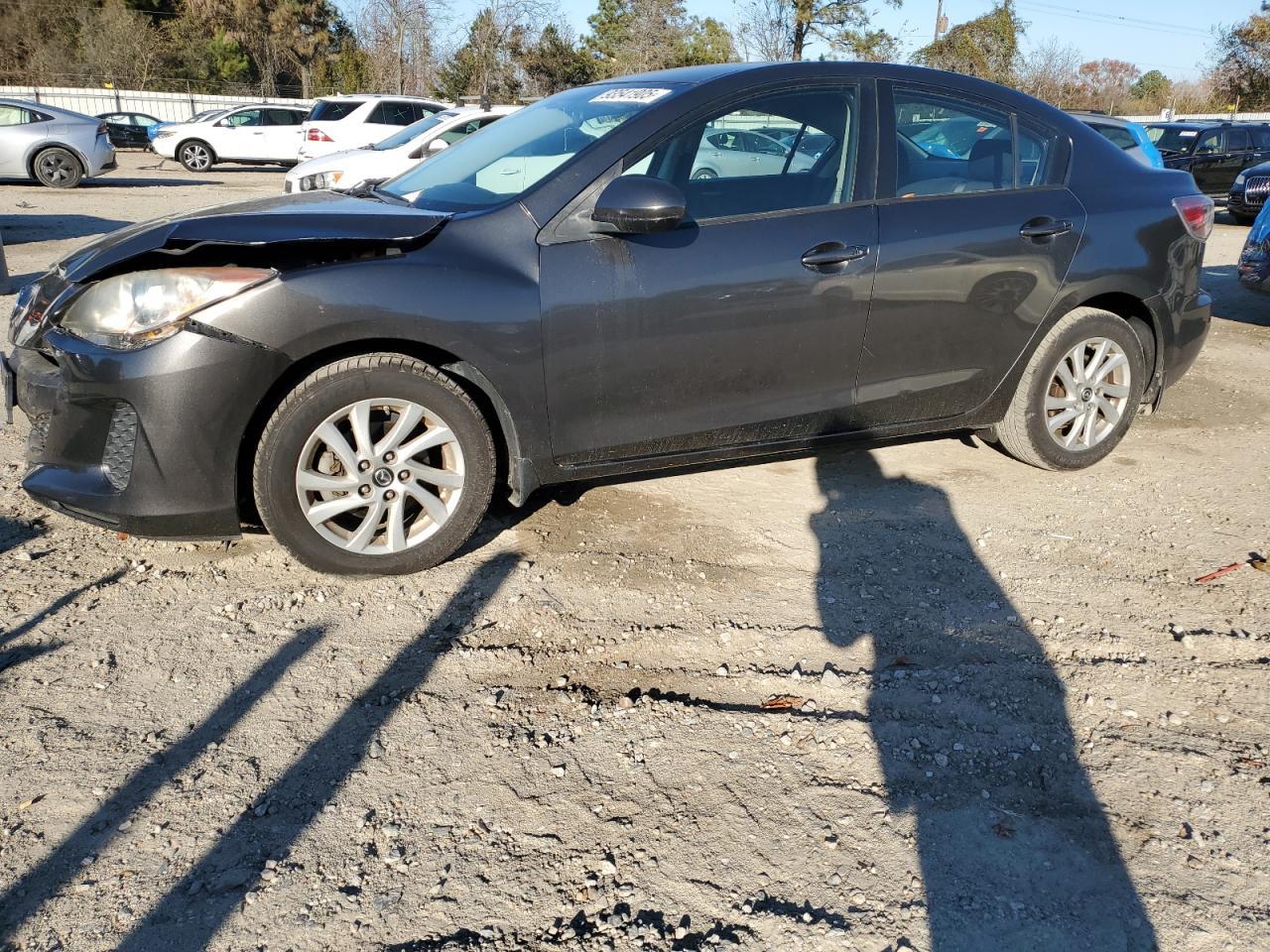 2013 Mazda 3 I