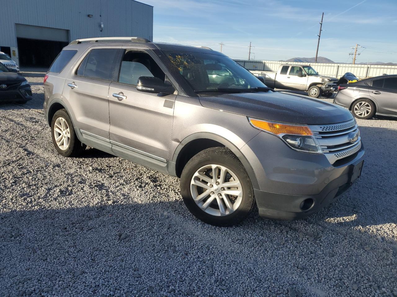 2013 Ford Explorer Xlt - Фото 4