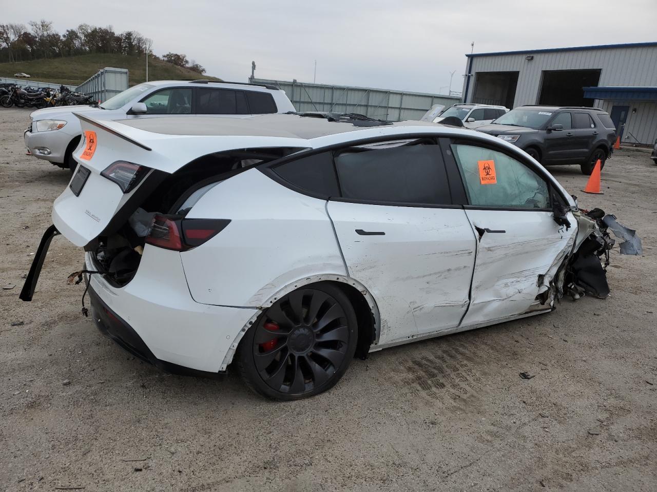 2021 Tesla Model Y - Фото 3