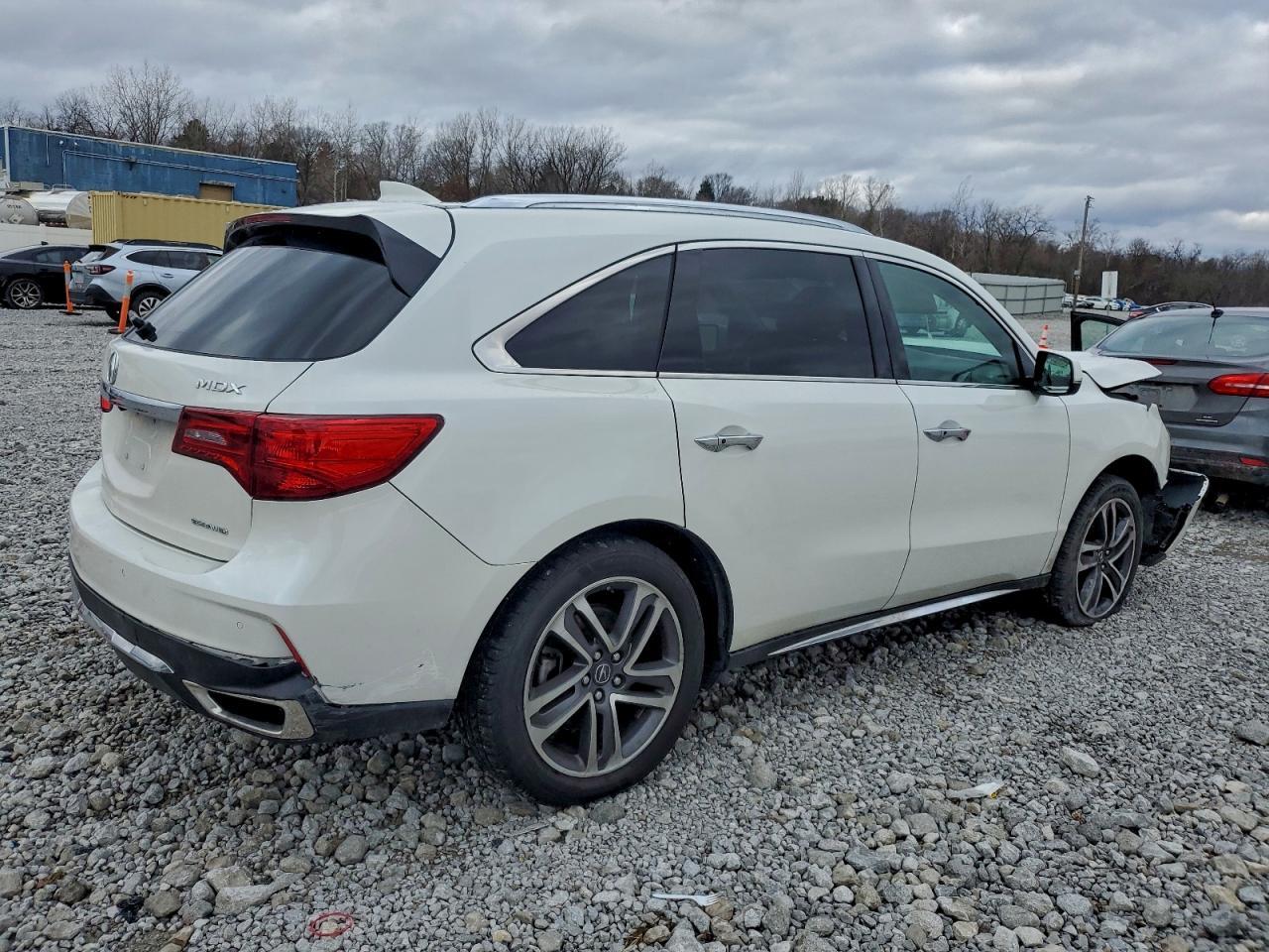 2018 Acura Mdx Advance - Image 3