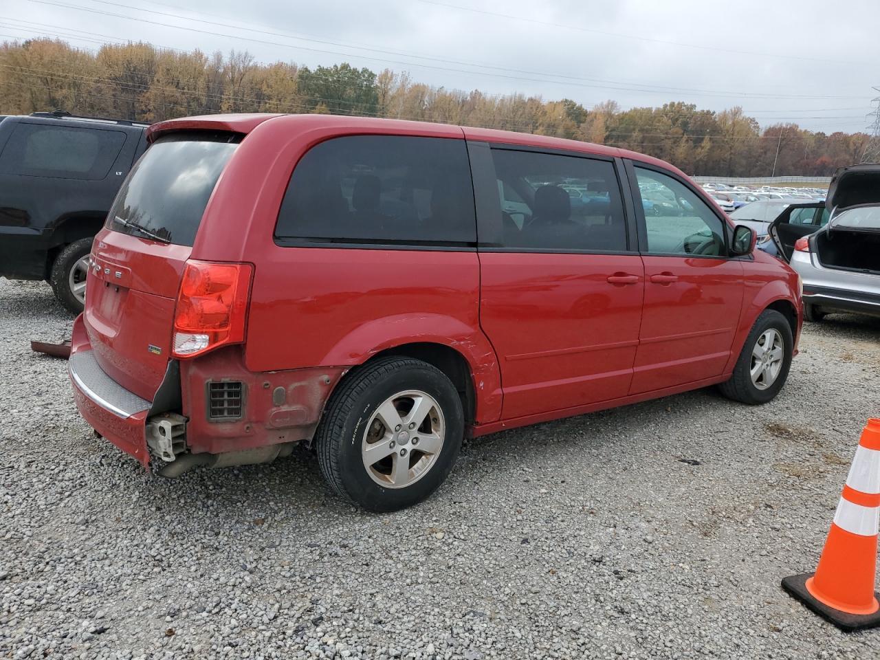 2013 Dodge Grand Caravan Sxt - Фото 3