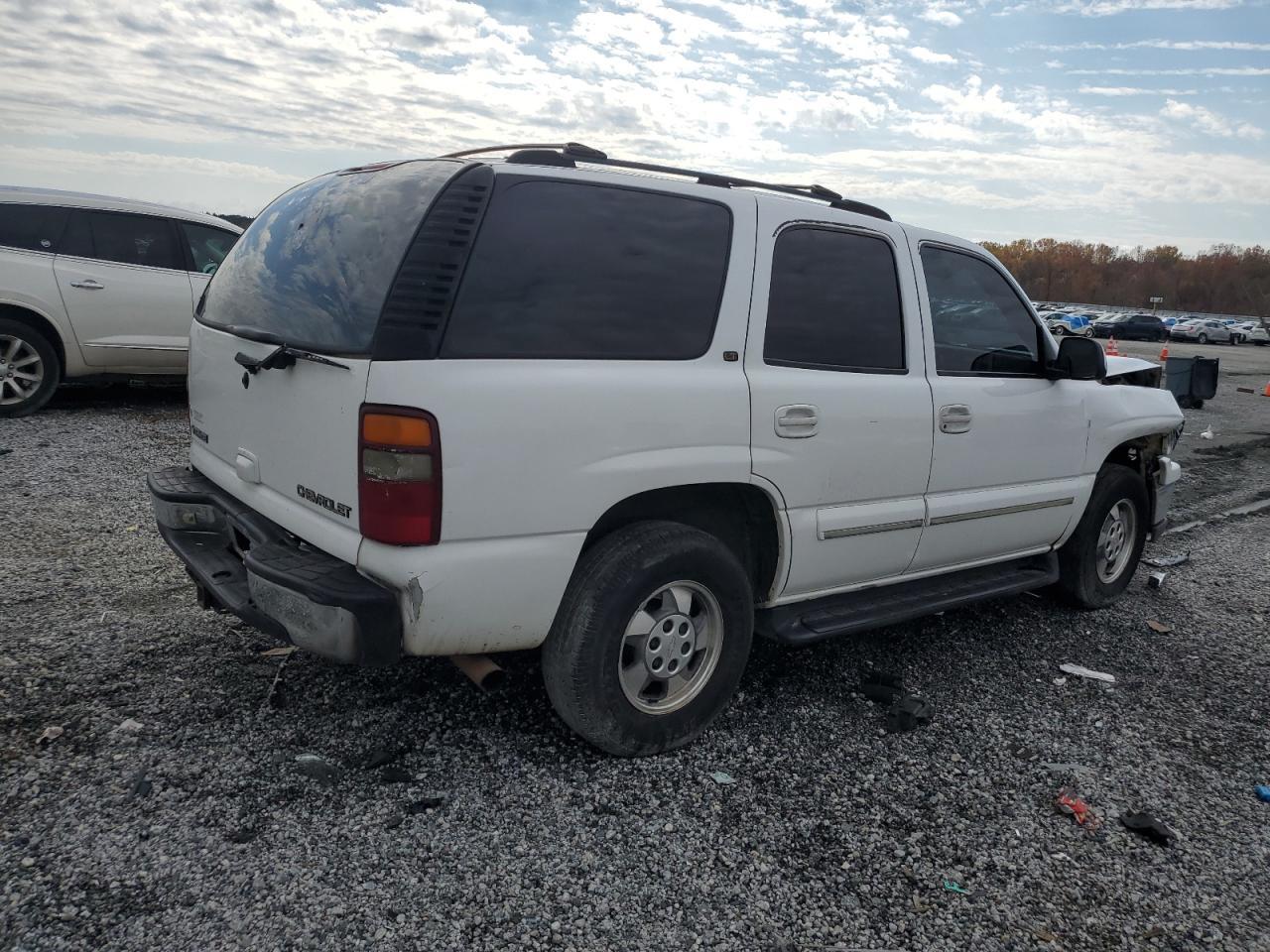 2001 Chevrolet Tahoe C1500 - Фото 3