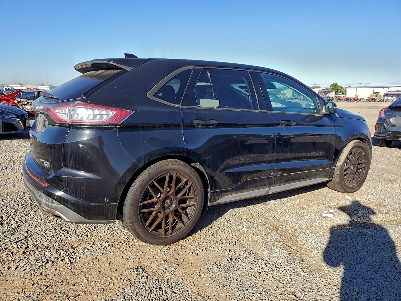 2018 Ford Edge Sport - Image 3