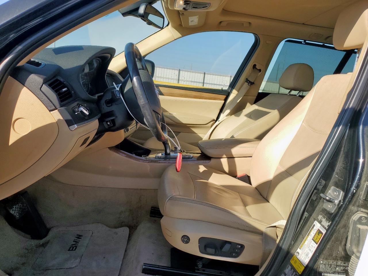 2011 BMW X3 xDrive28I - Image 7