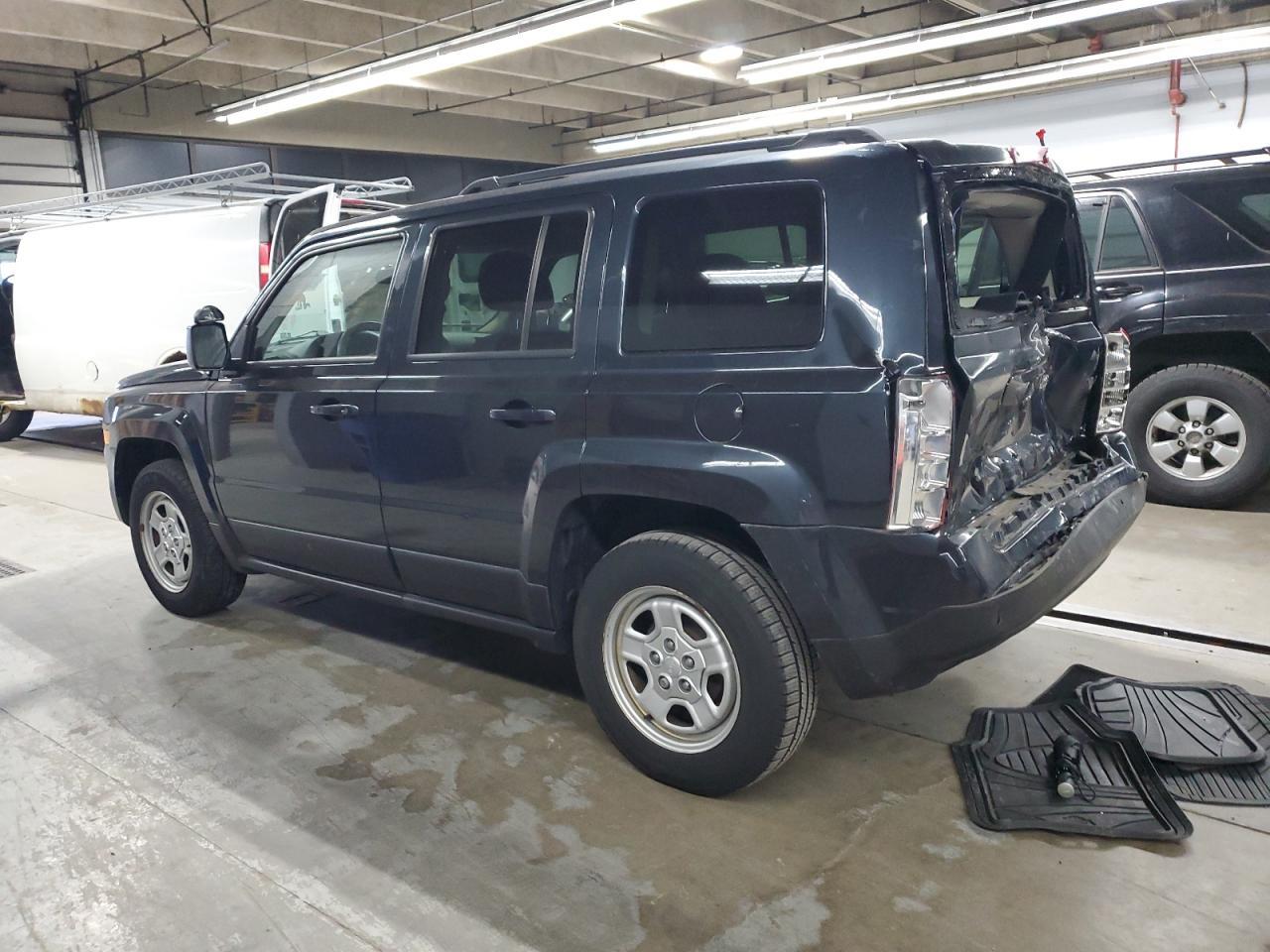 2015 Jeep Patriot Sport - Image 2