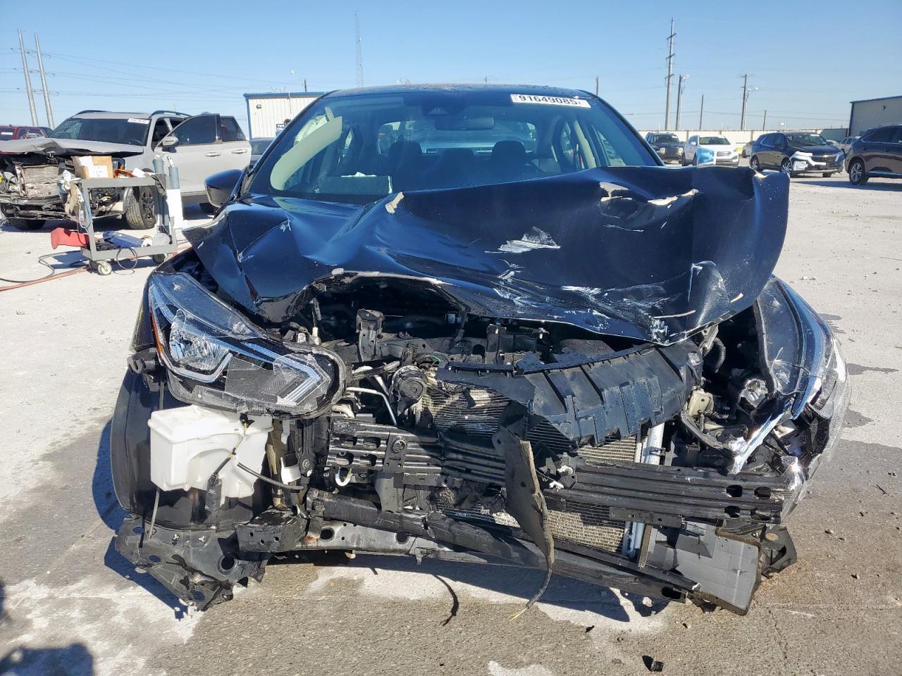 2023 Nissan Versa Sv - Image 5