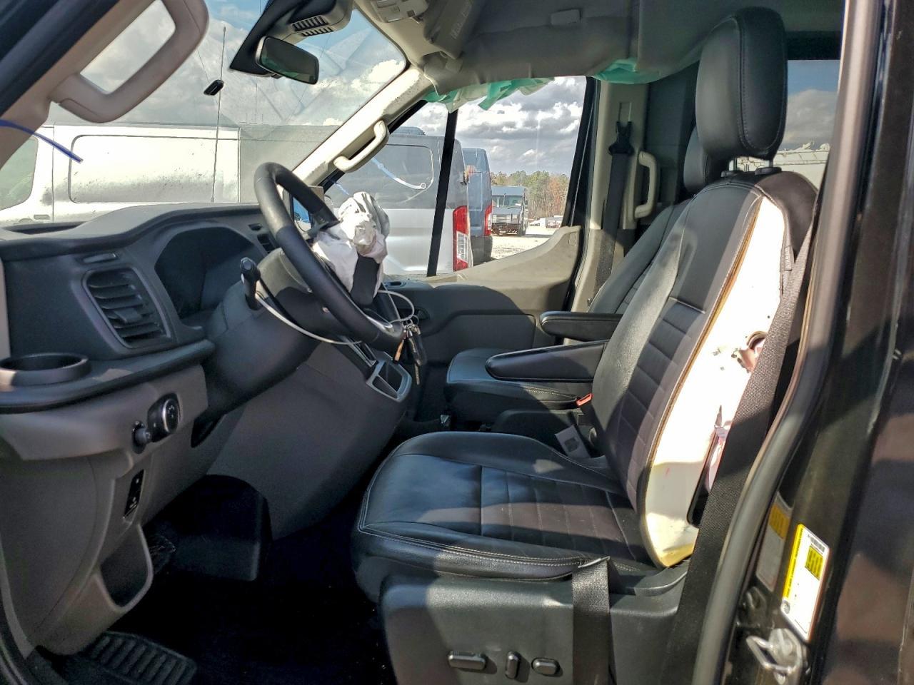 2022 Ford Transit T-350 - Фото 7