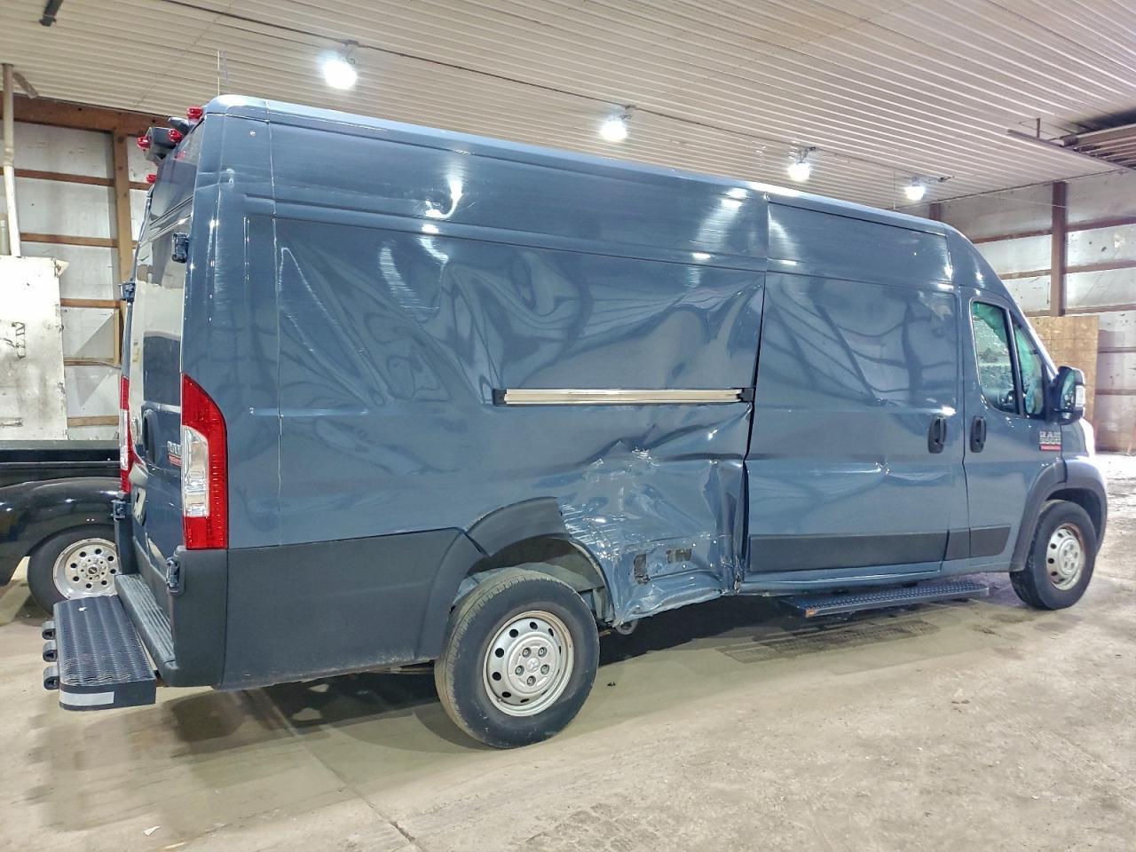 2021 Ram Promaster Delivery Van - Фото 3