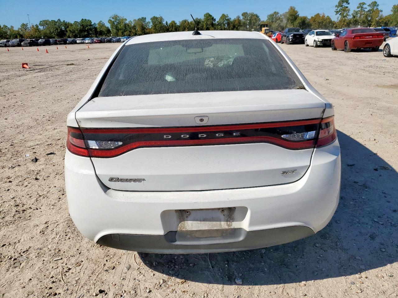 2015 Dodge Dart Sxt - Image 6