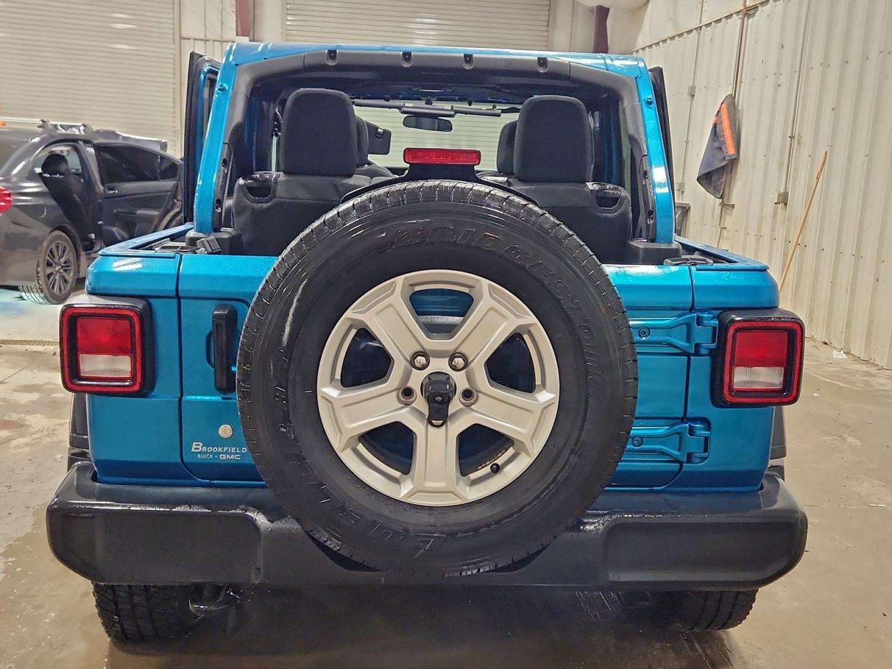 2020 Jeep Wrangler Unlimited Sport - Фото 6