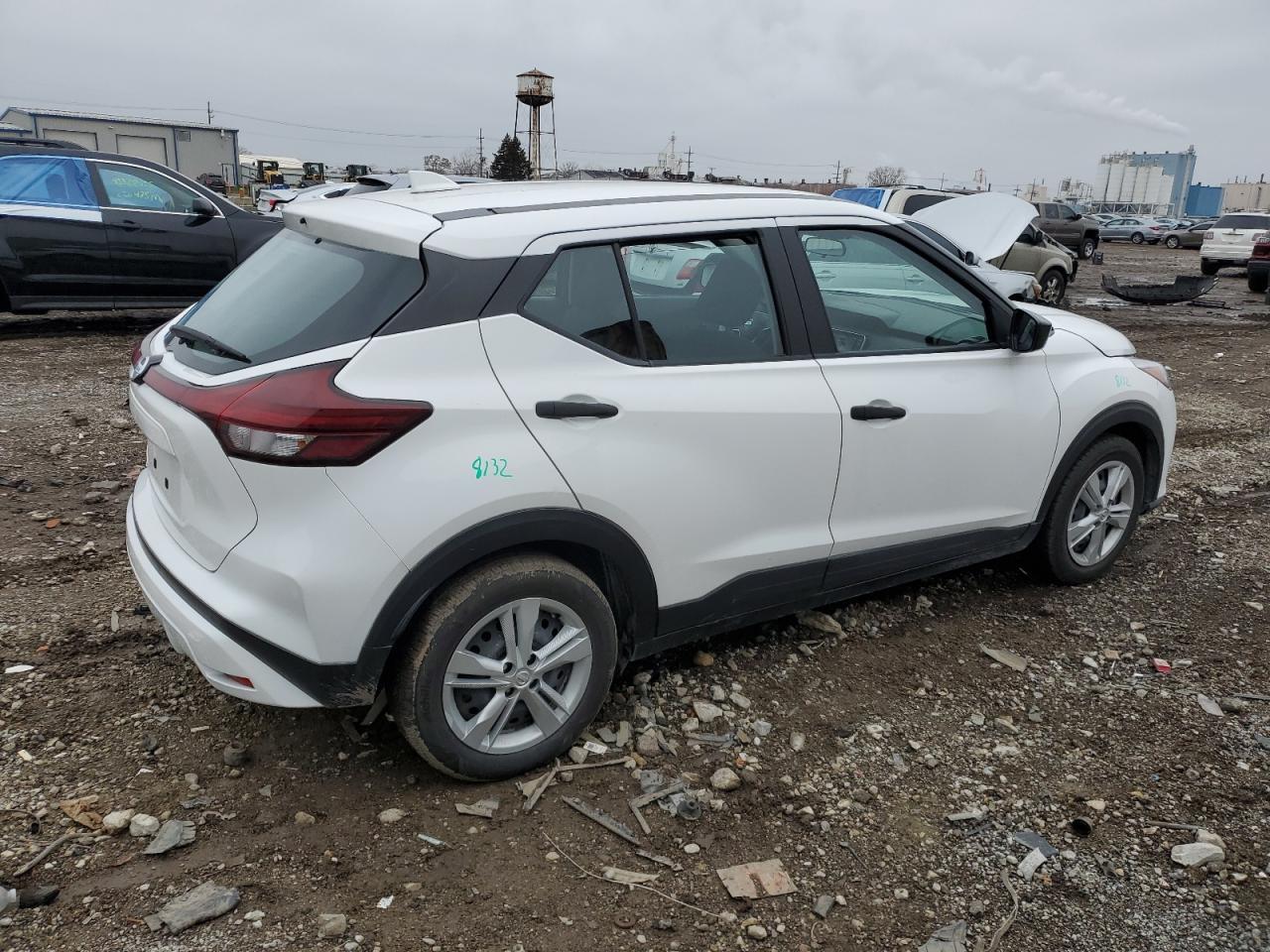2021 Nissan Kicks S - Image 3