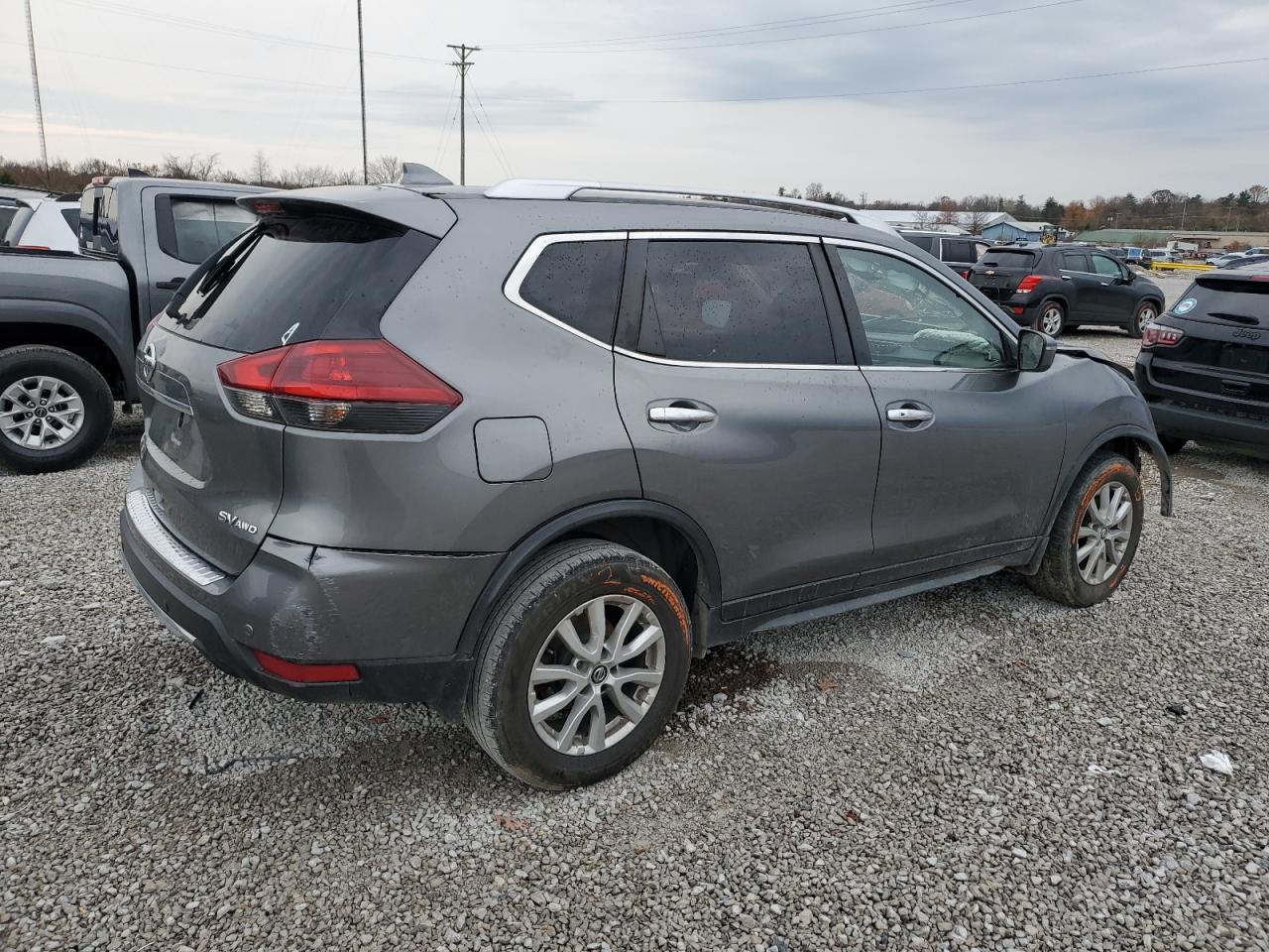 2019 Nissan Rogue S - Фото 3