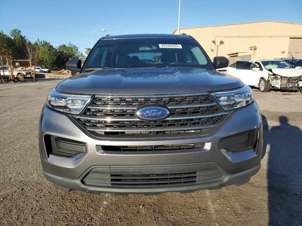 2022 Ford Explorer Xlt - Фото 5