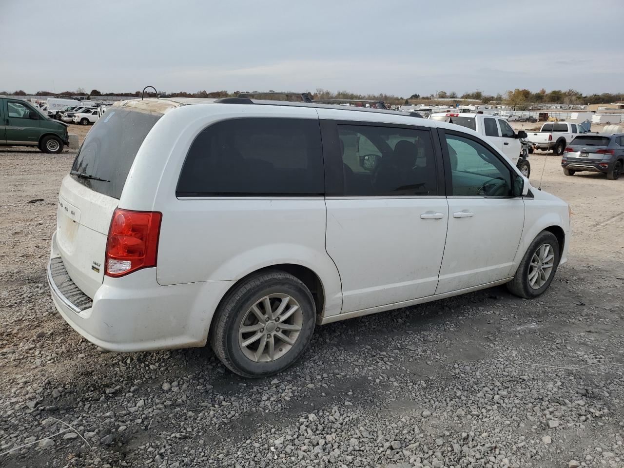 2019 Dodge Grand Caravan Sxt - Фото 3