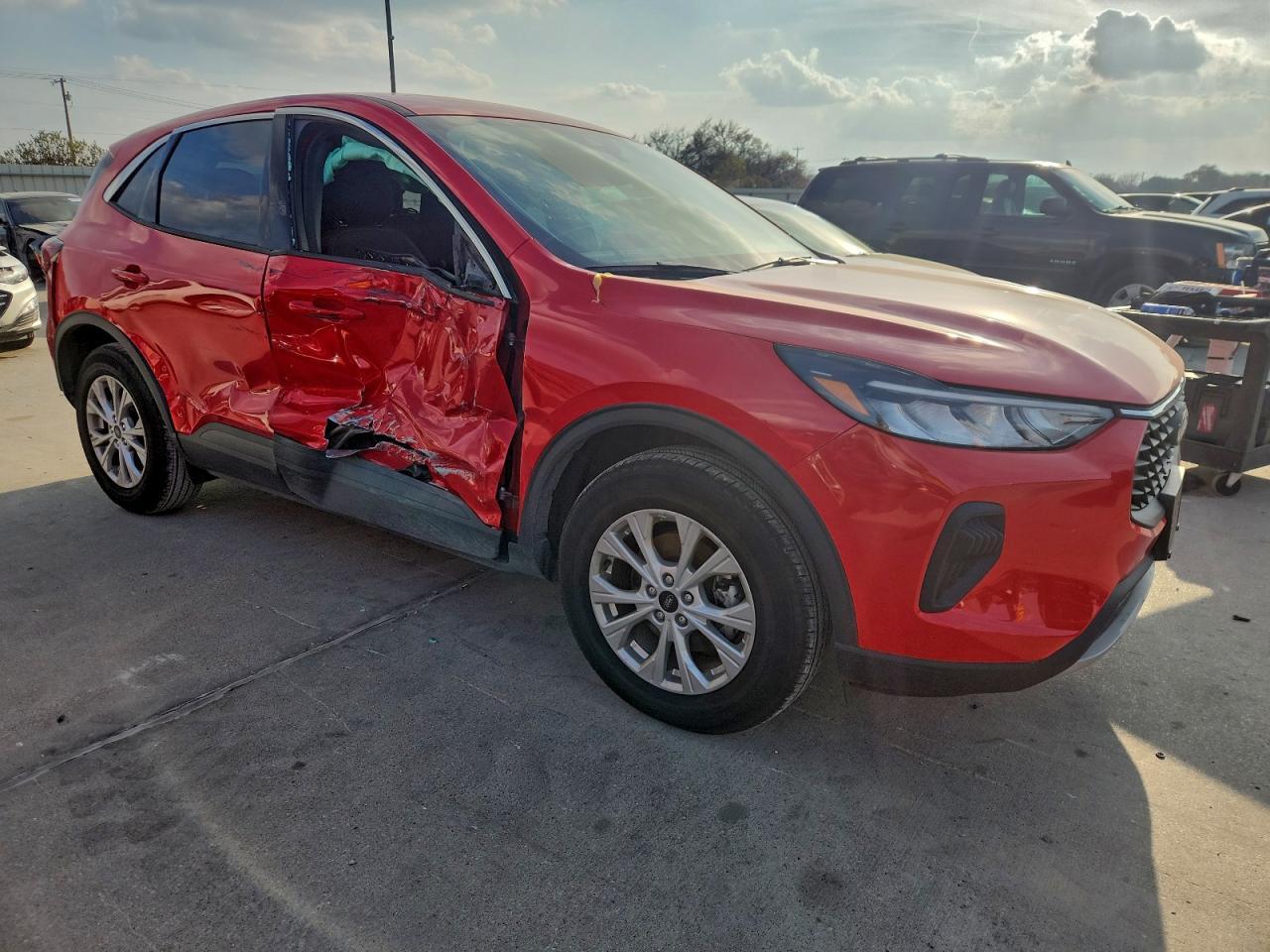 2024 Ford Escape Active - Image 4