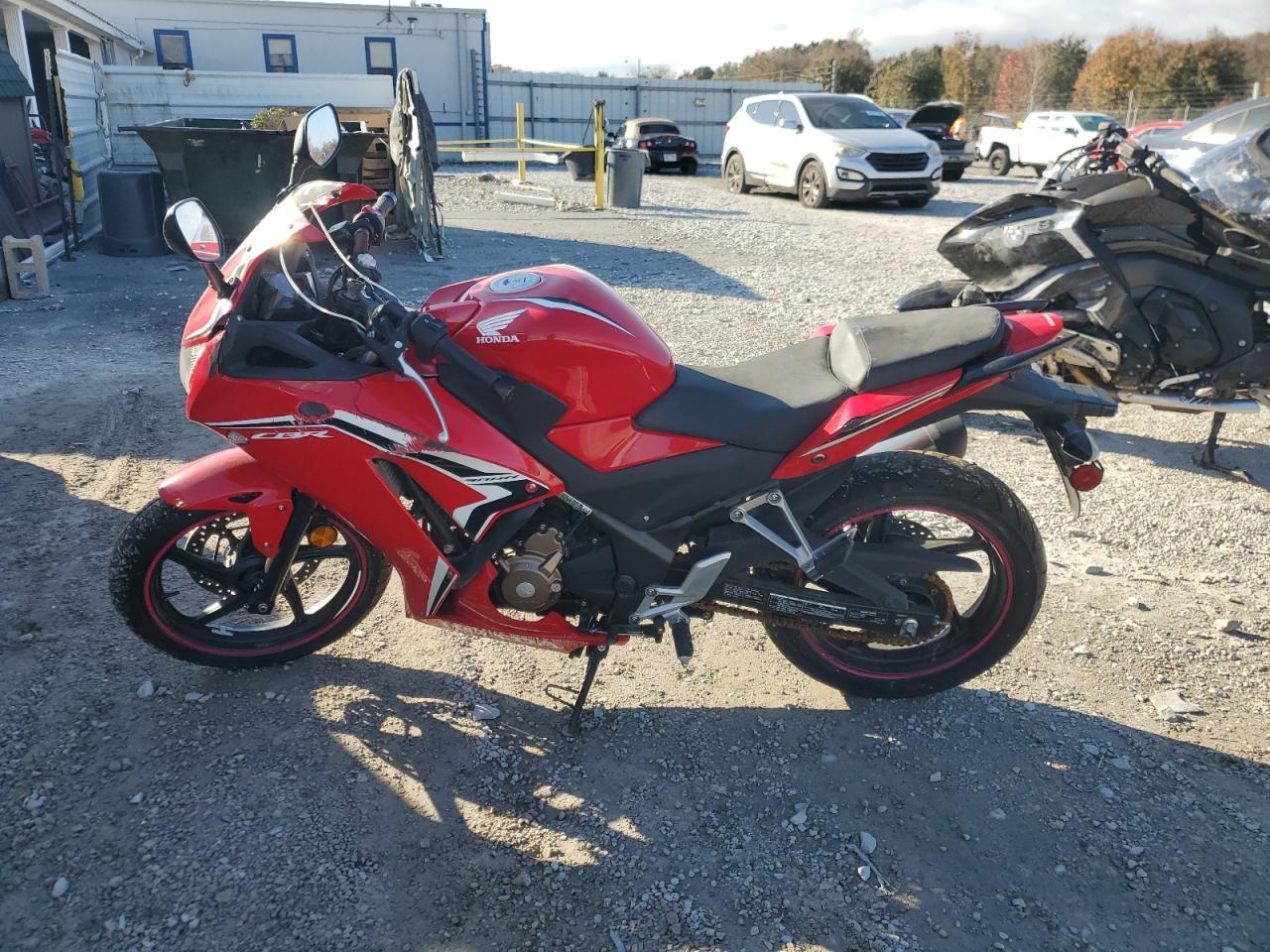 2022 Honda Cbr300 Ra - Image 3