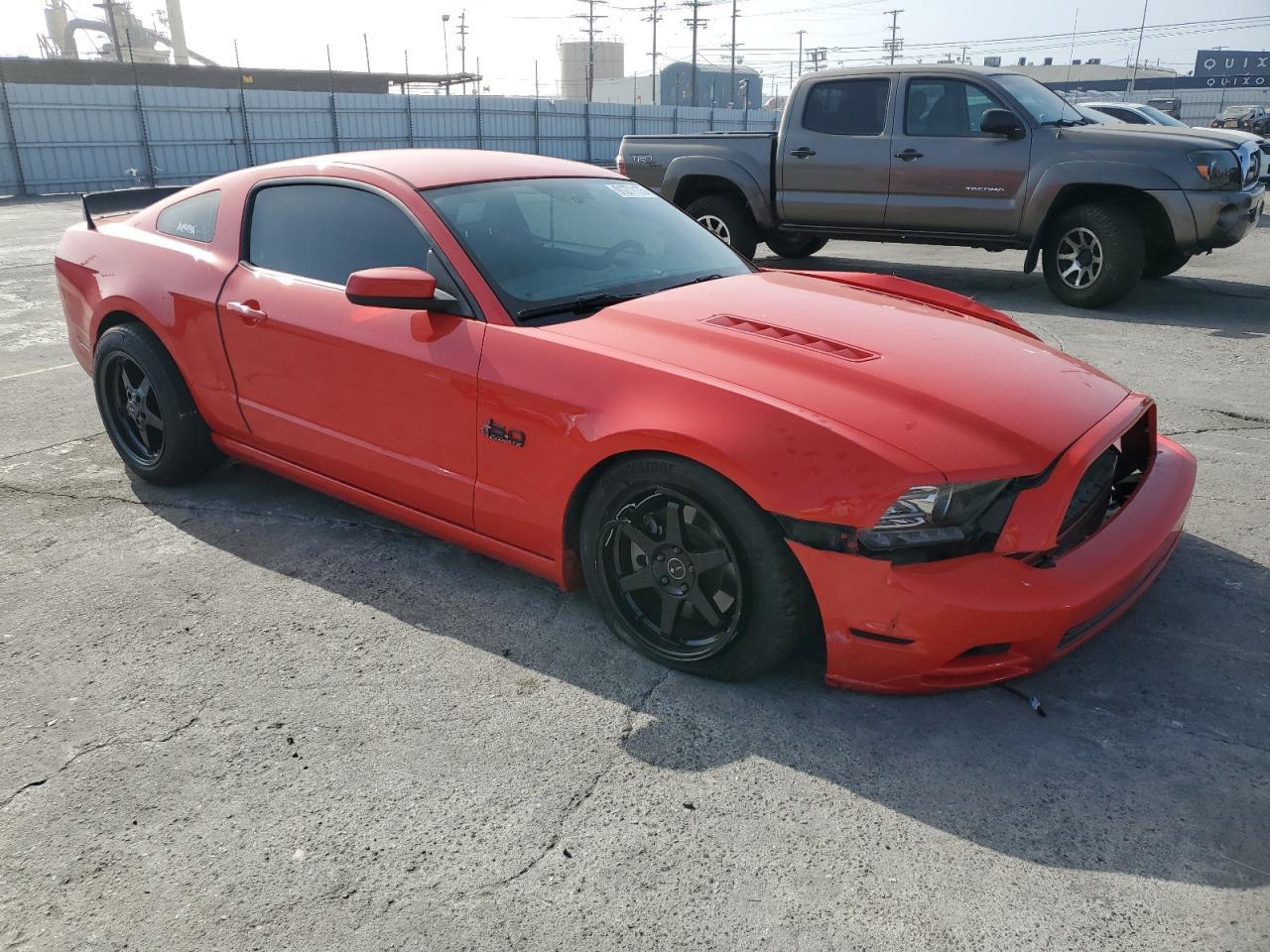 2014 Ford Mustang Gt - Фото 4