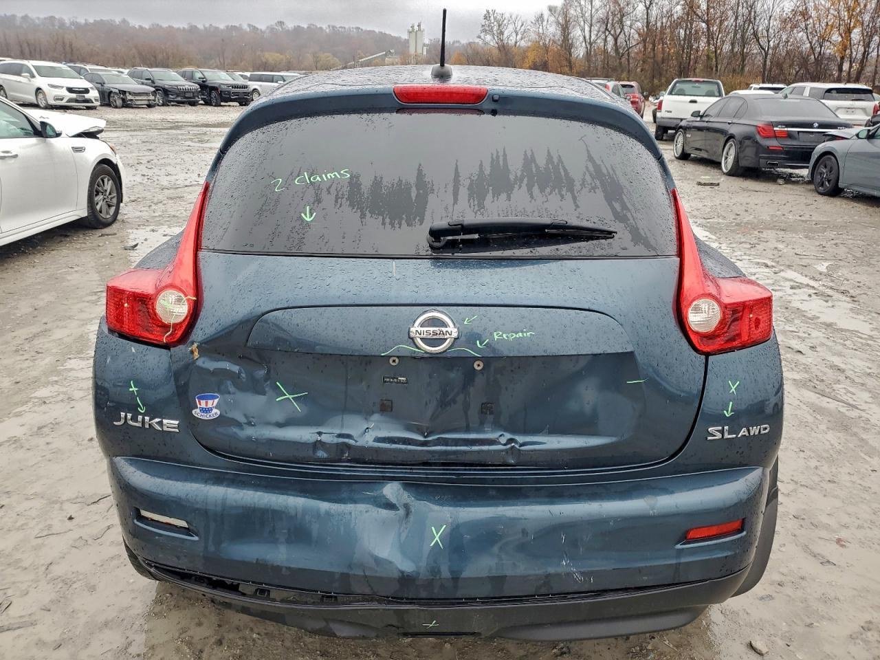 2011 Nissan Juke S - Фото 6