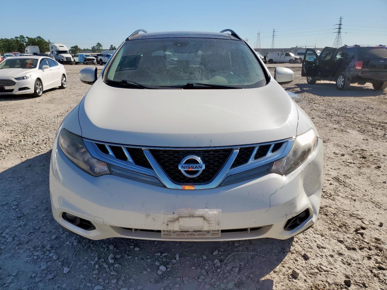 2012 Nissan Murano S - Image 5