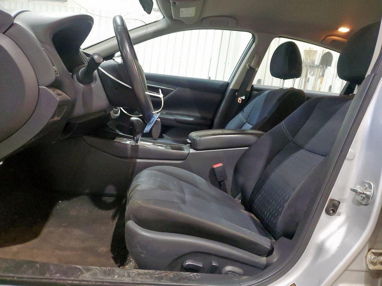 2017 Nissan Altima 2.5 - Фото 7