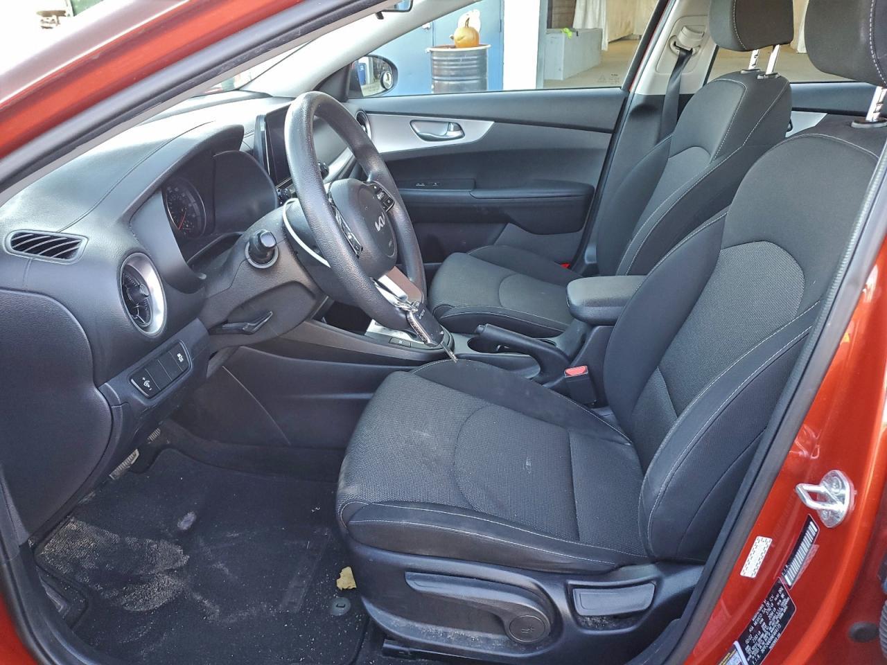 2022 Kia Forte Fe - Image 7