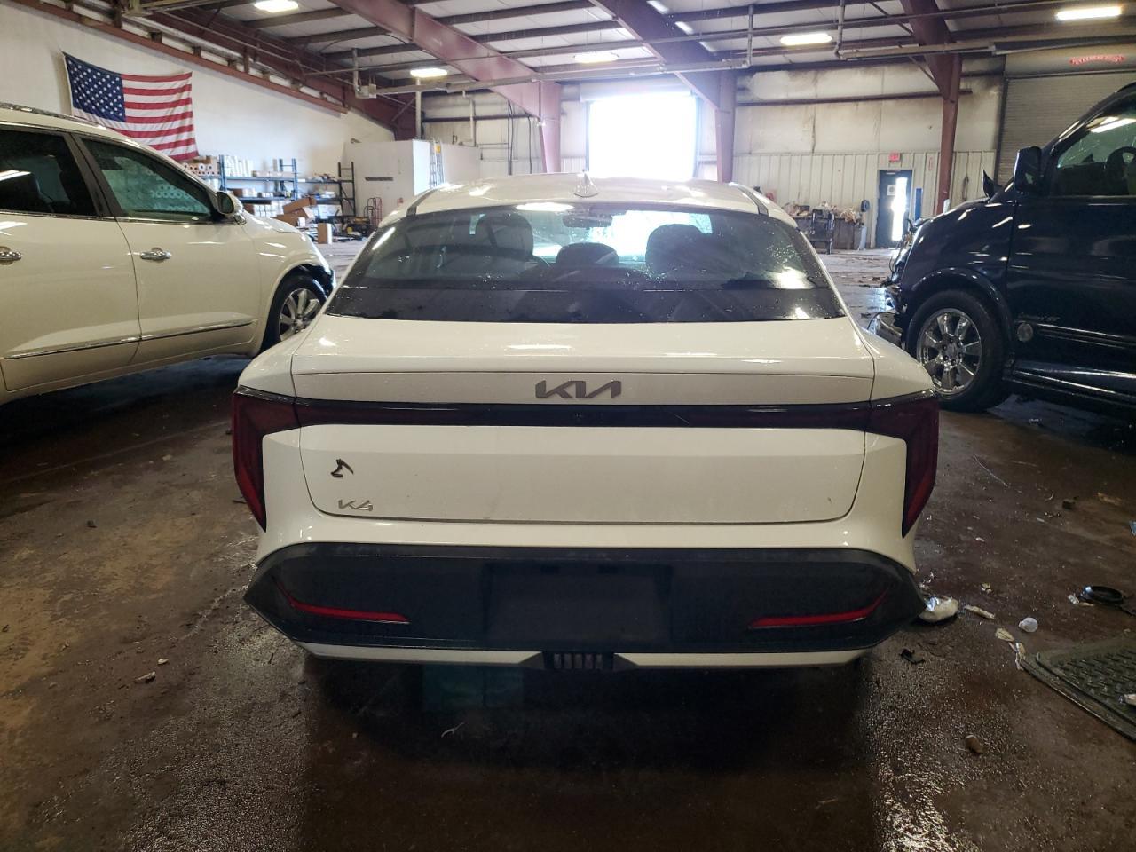 2025 Kia K4 Lx - Фото 6