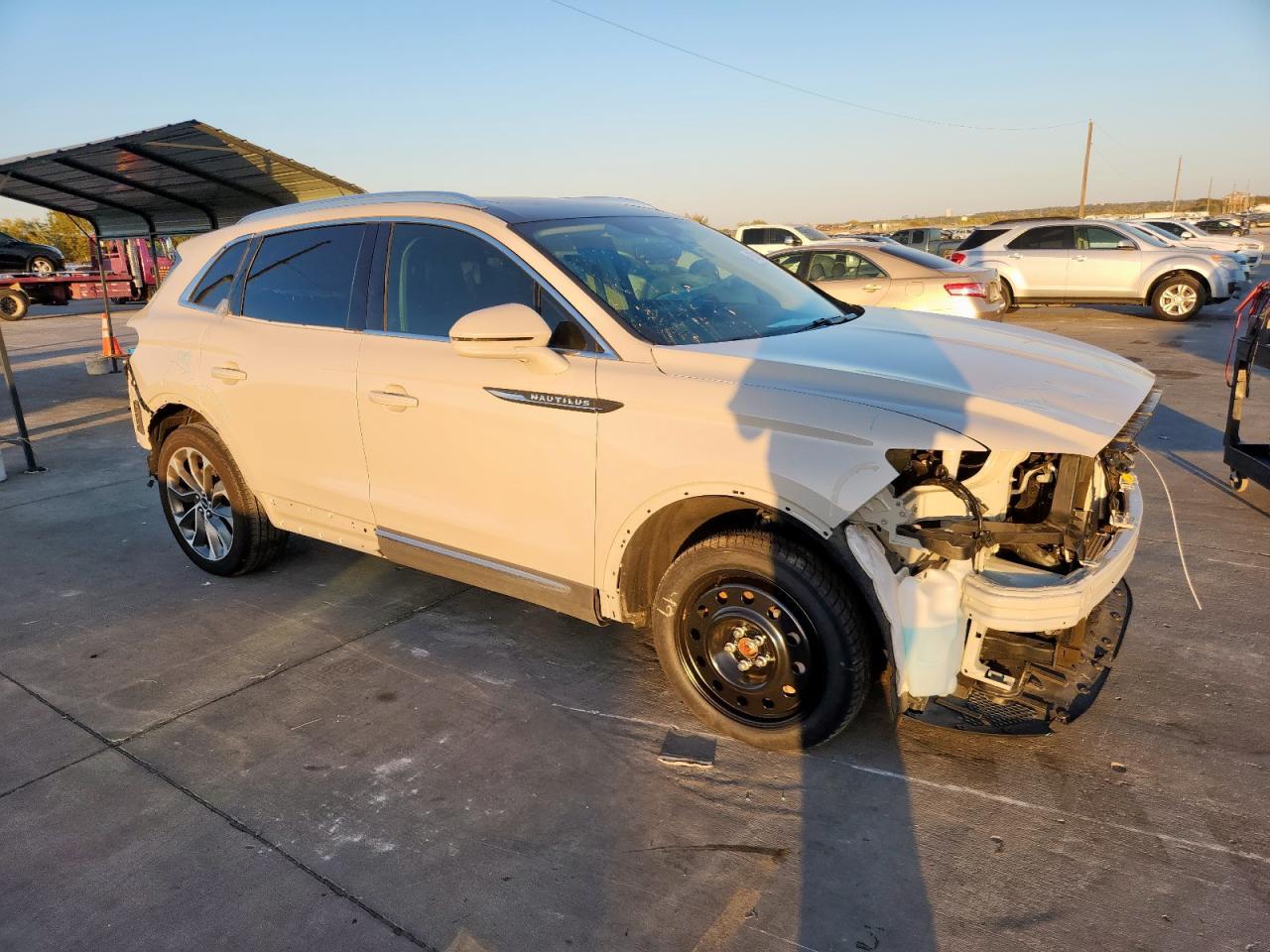 2022 Lincoln Nautilus Reserve - Фото 4