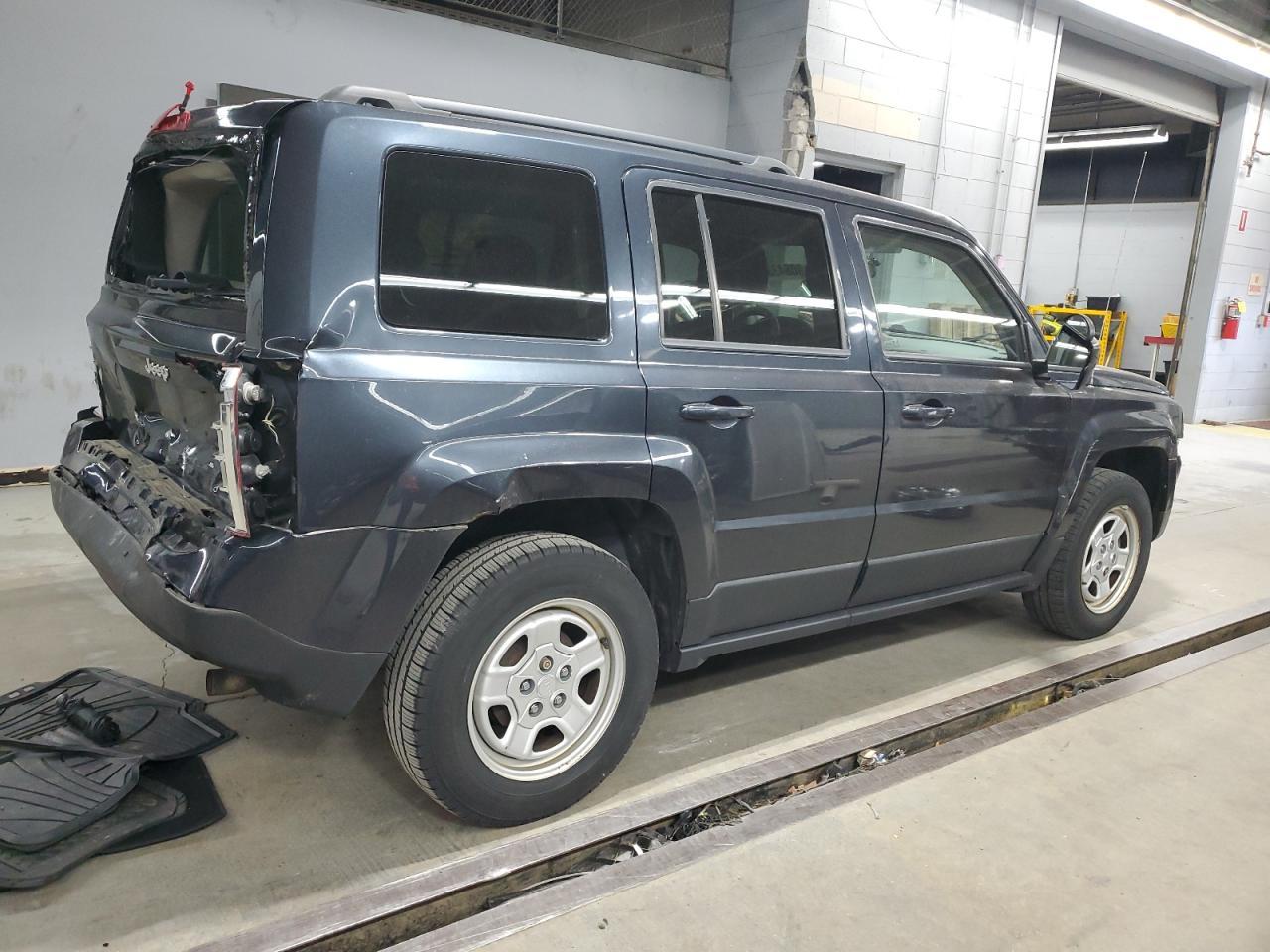 2015 Jeep Patriot Sport - Image 3
