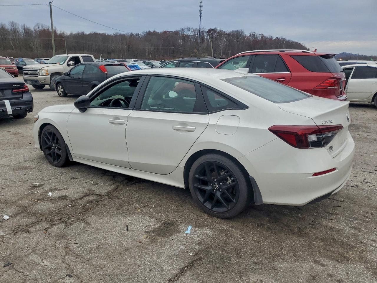 2025 Honda Civic Sport - Фото 2