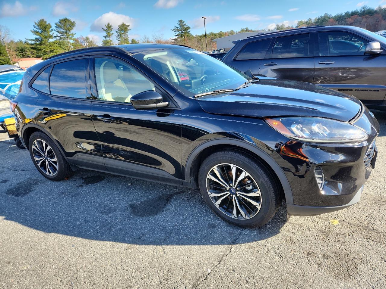 2021 Ford Escape Se - Фото 4