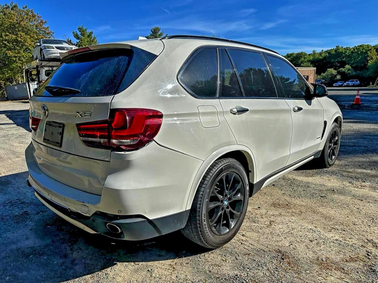 2015 BMW X5 xDrive35I - Фото 4