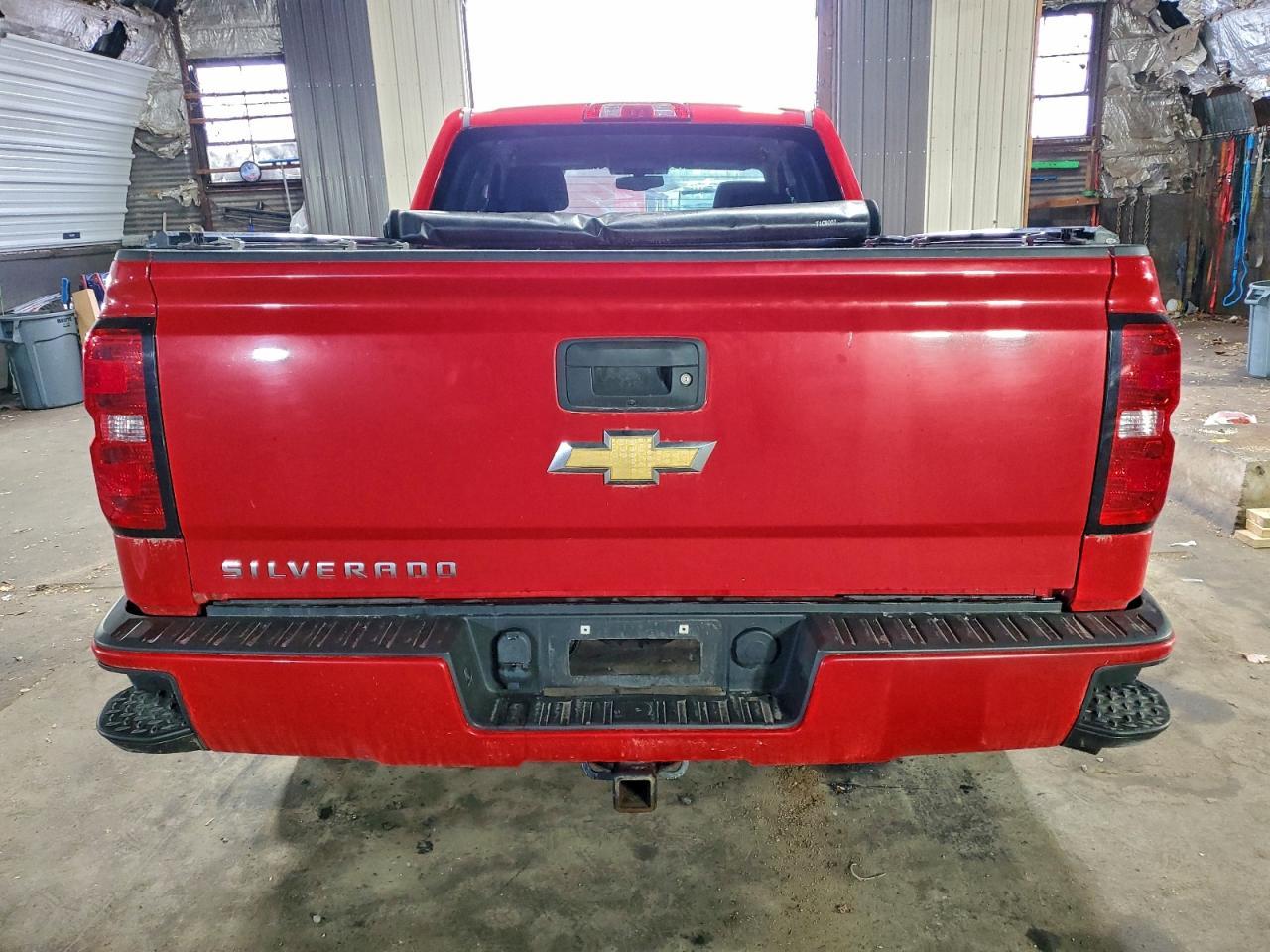2018 Chevrolet Silverado K1500 Custom - Фото 6